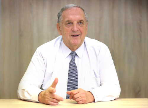 Peter Mihók
